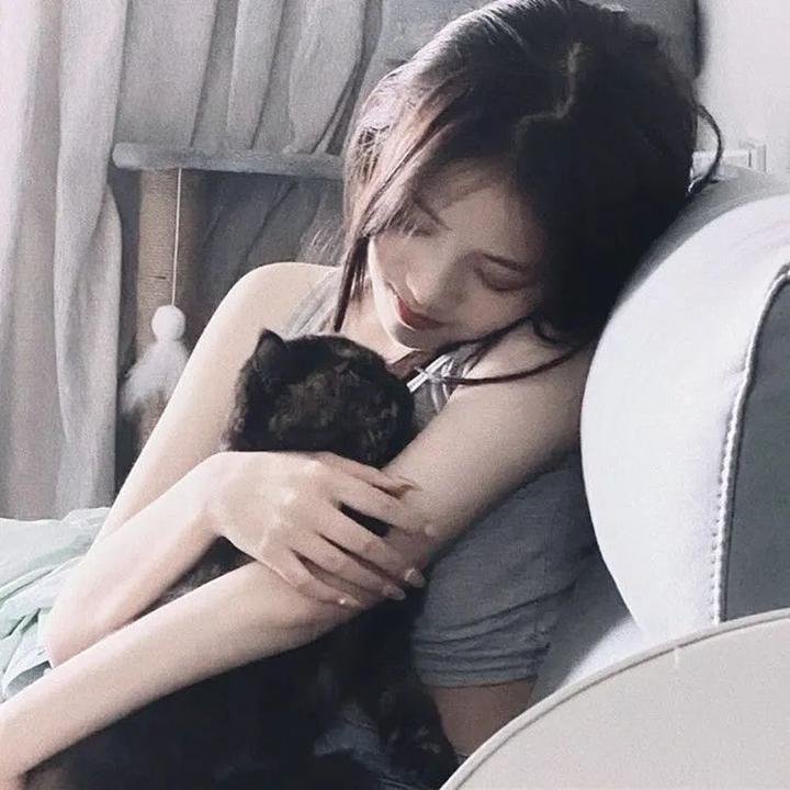 路易·德拉克斯的第九条命